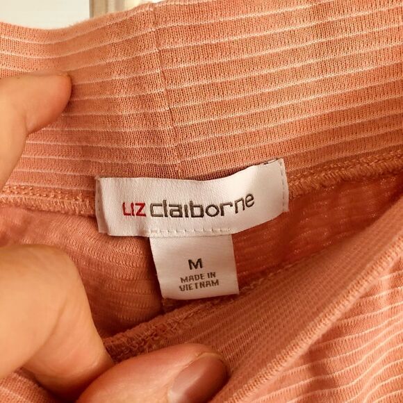 LIZ CLAIBORNE Wide Leg Capris in pink & white stripes/ Sz M - Picture 4 of 5